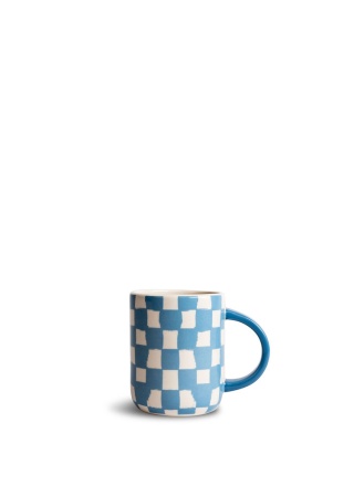 MUG LIZ CHECK, BLUE/WHITE BYON Front